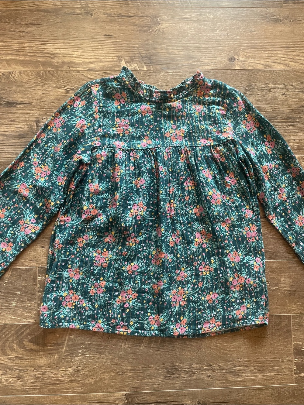 Cat & Jack Green Floral Long-Sleeve Blouse‎ with Gold Lines Size XL